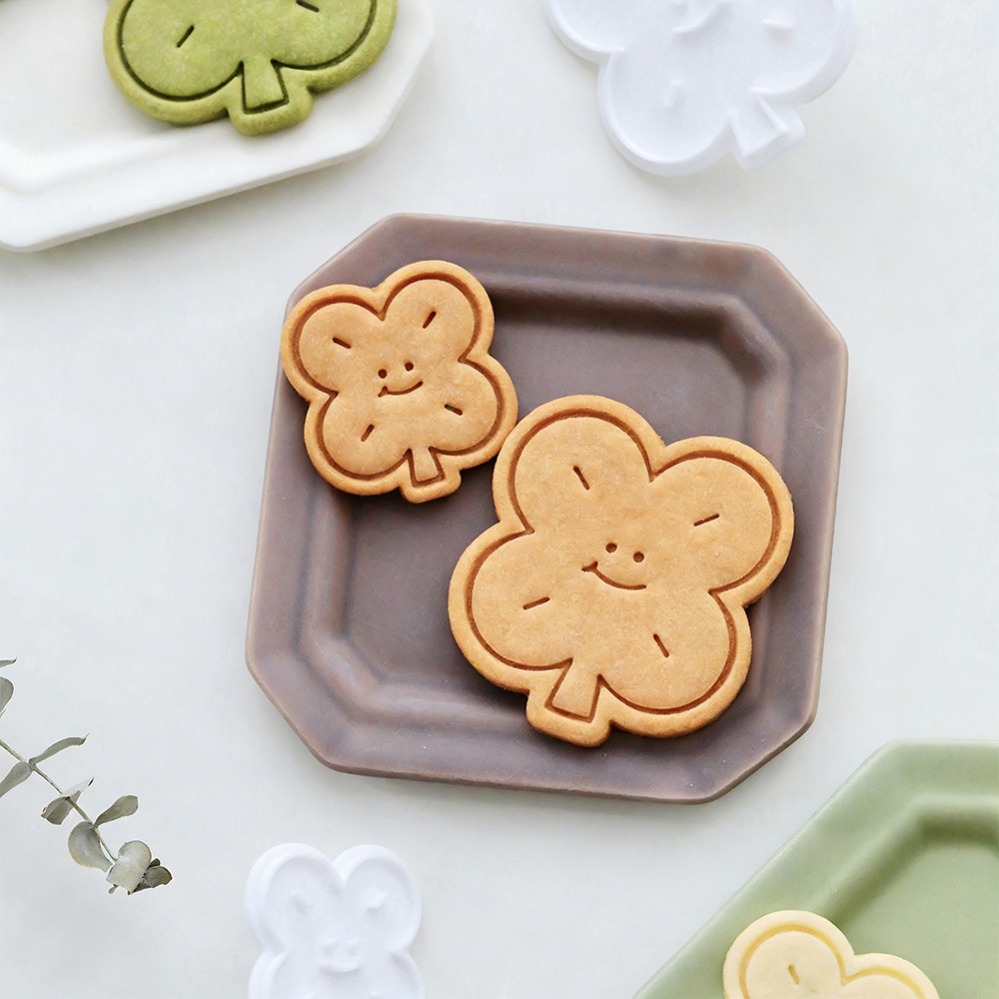 Kitchen Equipment For Baking - 幸運の四つ葉のクローバー型クッキーカッター、ビスケット型、キッチンベーキング、ペストリー、製菓用品、デザートベーキング用品